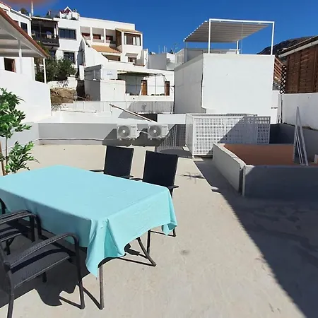 Puerto Mogan Casa Feliz * بويرتو دي موغان